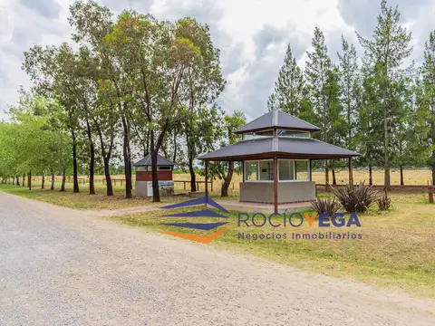 Hermosa casa en venta en Chacras de El Nacional, Gral. Rodríguez
