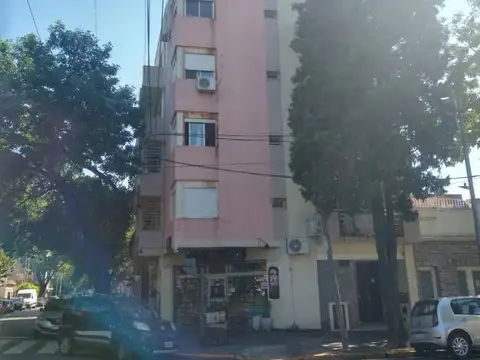 Departamento en venta de 2 amb en Liniers