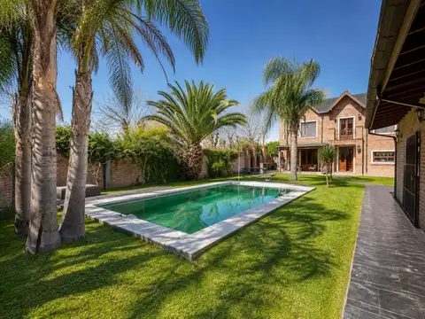 VENTA CASA 4 AMB / PISCINA PARQUE PASO DEL REY