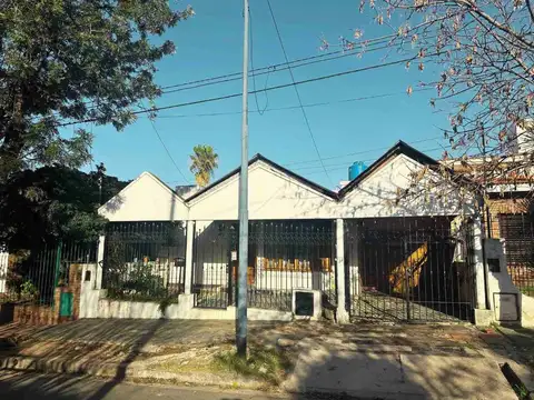VENTA CASA A REFACCIONAR 3 DOR COLINAS V. SARFIELD