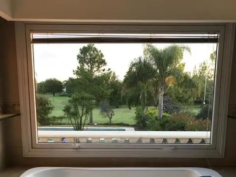 Casa en Venta en Centro, USD 770.000