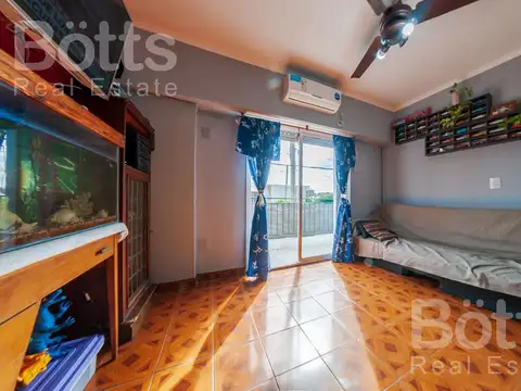 Depto Tipo Casa en Venta de 2 dormitorios