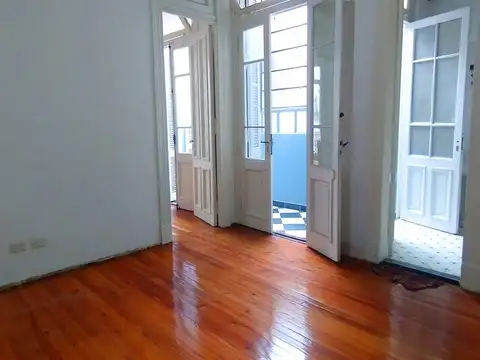Depto Tipo Casa en Venta al Este