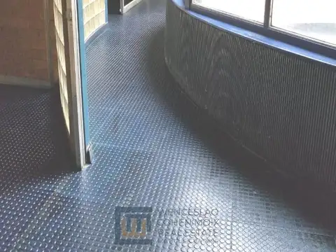 Oficina en Venta 56 años