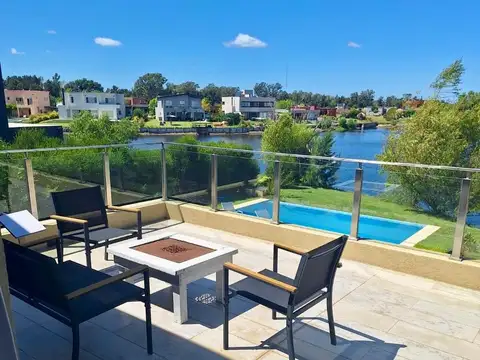 Casa en Venta de 6 dormitorios