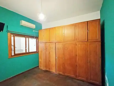 Venta PH 3 Ambientes al Frente con Patio y Terraza