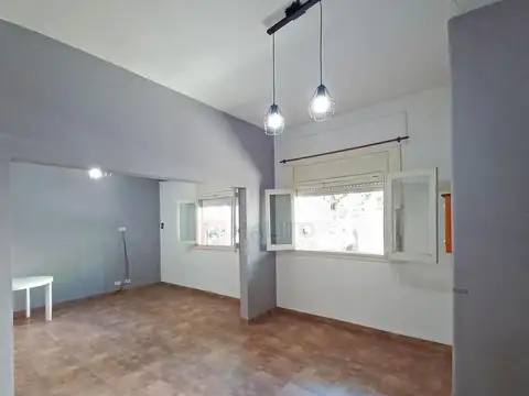 Depto Tipo Casa en Venta de 2 ambientes