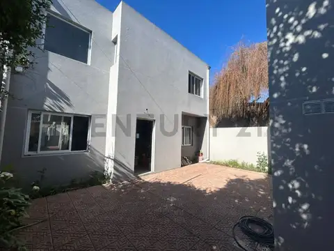 Scalabrini Ortiz 100, Piso 0