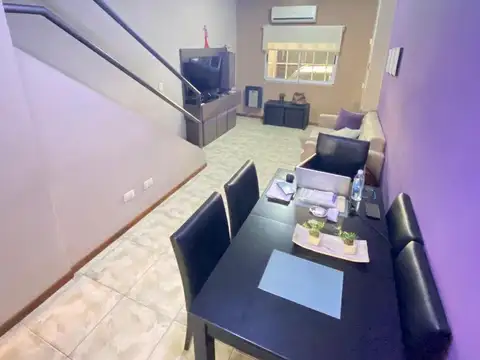 Depto Tipo Casa en Alquiler en Pompeya, $ 1.300.000