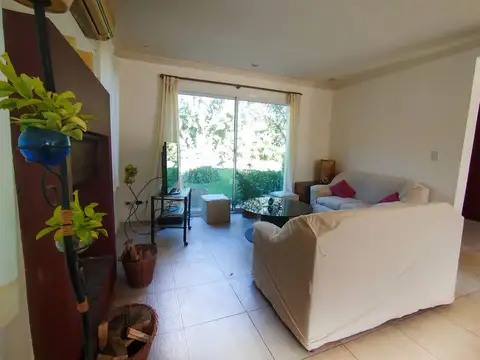 Casa en Venta en Bermudas, USD 210.000