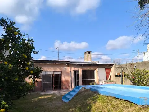 Casa en Alquiler en Platanos, $ 700.000