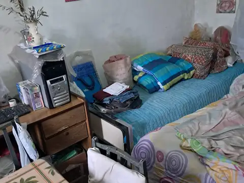 Depto Tipo Casa en Venta en Parque Chacabuco, USD 150.000