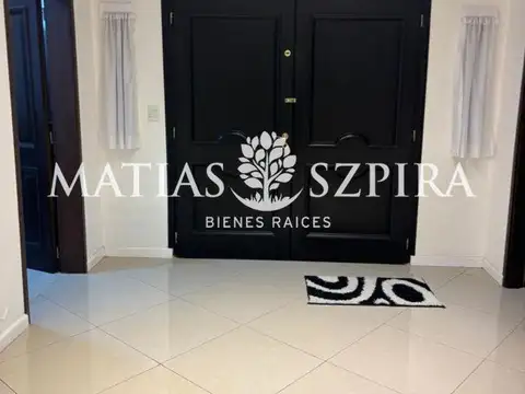 Casa en Venta en Ciudad Evita, USD 420.000