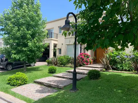 Casa en Alquiler Temporal de 3 dormitorios