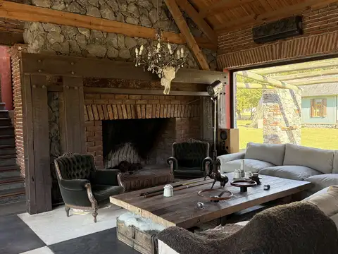 Casa en Venta en Exaltacion de la Cruz, USD 780.000
