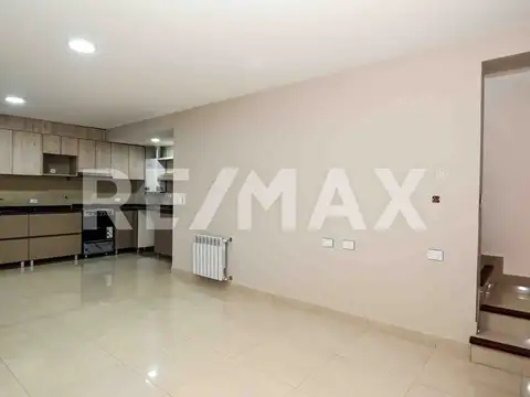 Grand Bourg. B° Las Magdalenas. Mza 124B. Casa 100