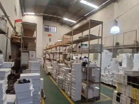 GALPON EN ALQUILER LOMAS DEL MIRADOR