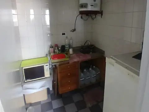 GALPON EN ALQUILER LOMAS DEL MIRADOR