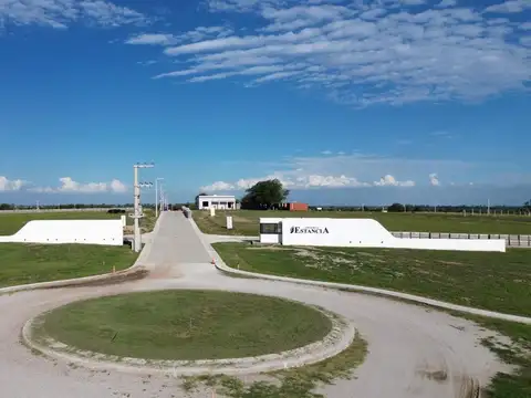 Terreno en Venta 14  mts Fondo