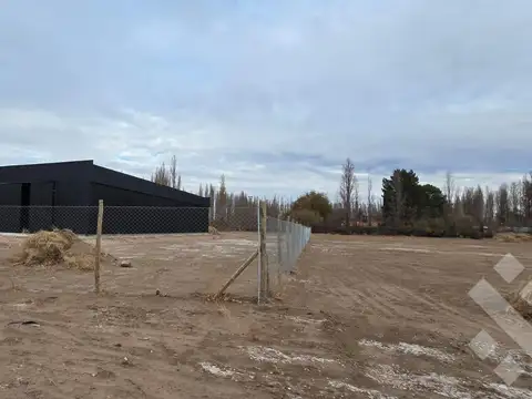 Alquiler Galpón 420m2 - Sobre Calle Trenque Lauquen - Neuquén Capital