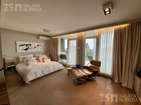 Departamento en Venta de 4 dormitorios