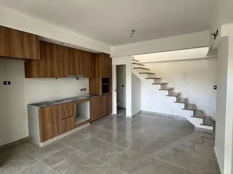 2/3  AMBIENTES AL FRENTE TIPO DUPLEX A ESTRENAR COCHERA