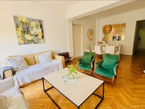 Hermoso departamento en edificio antiguo reciclado