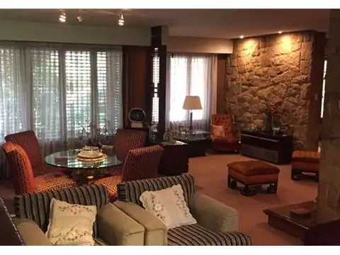 Casa en Venta en Temperley, USD 450.000