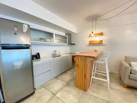 Agüero 1500, Piso 8