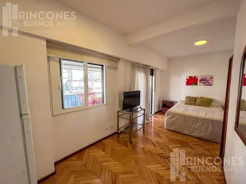 Departamento AMOBLADO Monoambiente c/ increíble balcón terraza en Barrio Norte