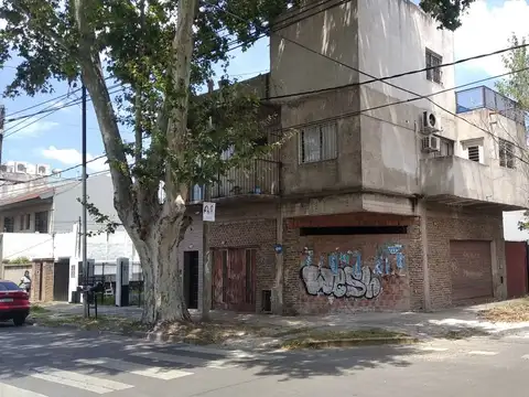 Local - Venta - Argentina, Tres de Febrero - SARMIENTO 3501