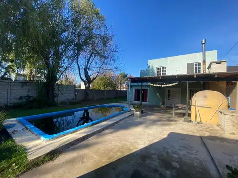 CASA DE 2 PLANTAS EN RANELAGH U$S 140.000.-