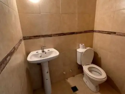 Local en Muñiz