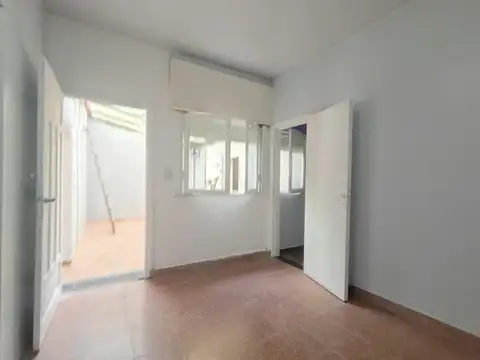 Depto Tipo Casa en Alquiler de 2 dormitorios