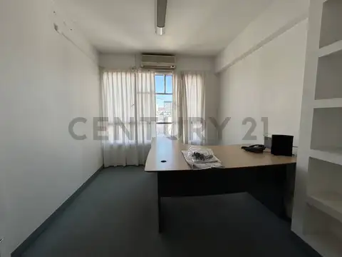 Oficina en Alquiler 41 años