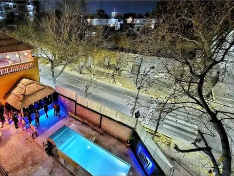 HOSTAL EN PLENO CENTRO DE MENDOZA