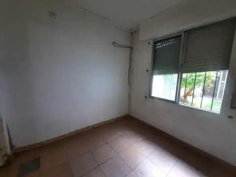 Depto Tipo Casa en Venta 70 años