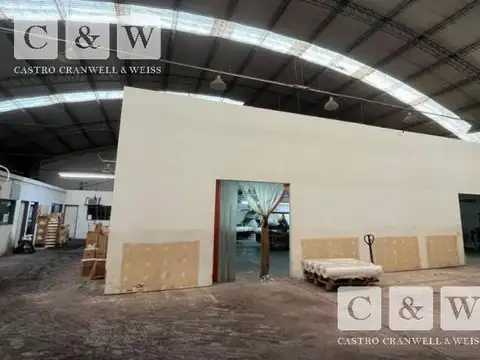 Galpon en Alquiler en Villa Lynch, USD 31.500