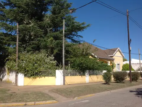 Remedios de Escalada equina Belgrano 200