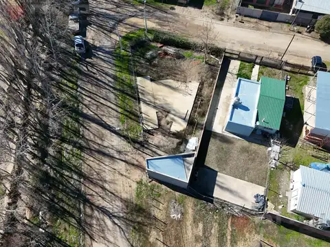 TERRENO CON AVANCE DE OBRA EN VENTA EN PLOTTIER BARRIO VILLA LIDA