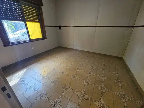 VENTA PH 2 AMBIENTES ENTRADA IND. PATIO PARRILLA