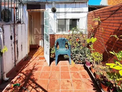 Depto Tipo Casa en Venta 70 años