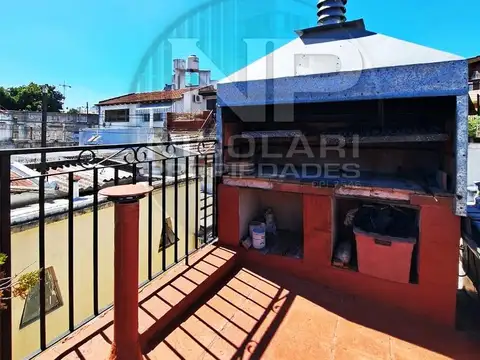 Depto Tipo Casa en Venta en Parque Chacabuco, USD 120.000