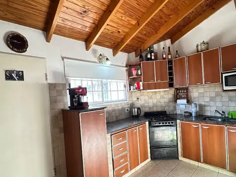 venta chalet 3 ambientes castelar