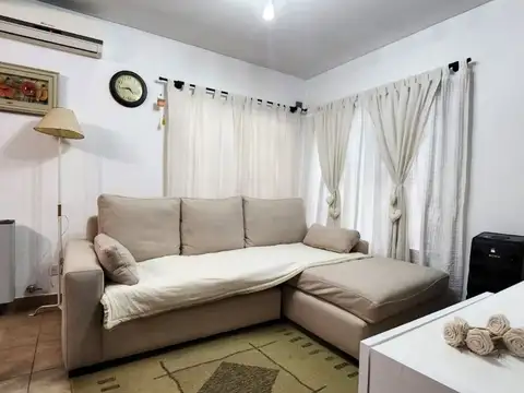 Triplex a la venta en Muñiz - ACEPTA PERMUTA