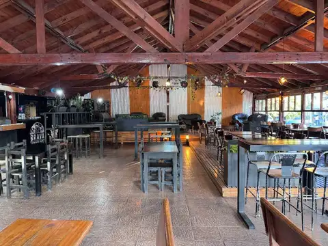 LOCAL 289M COMERCIAL PLAZA PROSPERO MOLINA COSQUIN