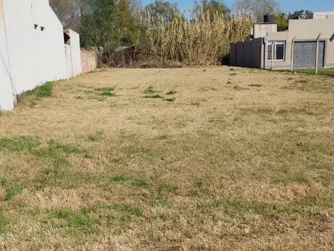 Terreno en Venta en Angel Gallardo, USD 50.000