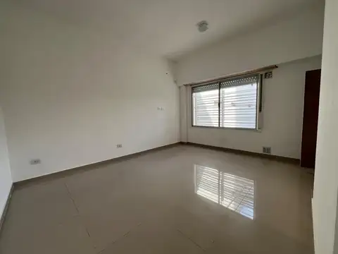 Departamento en Alquiler en Lanus Oeste, Lanus