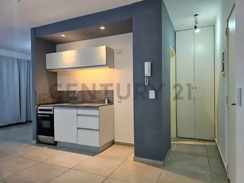 Avenida Carlos Calvo 1100, Piso 0
