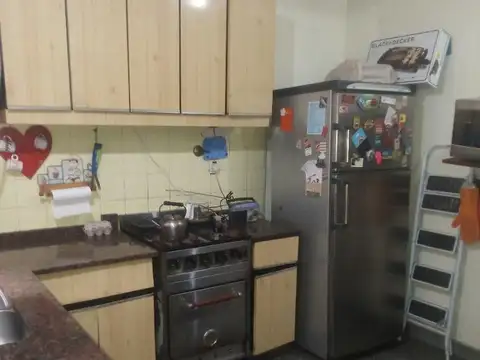 Depto Tipo Casa en Venta 93 años